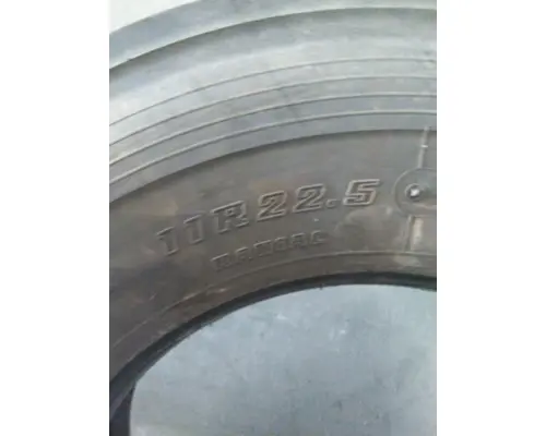 BRIDGESTONE 11R22.5 TIRE