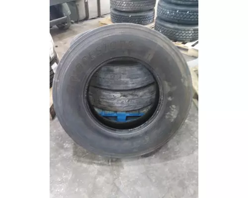 BRIDGESTONE 11R22.5 TIRE