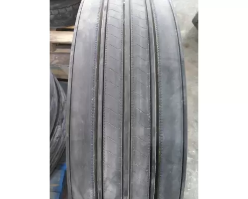 BRIDGESTONE 11R22.5 TIRE