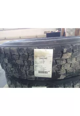 BRIDGESTONE 11R22.5 TIRE