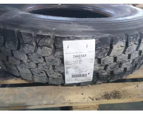 BRIDGESTONE 11R22.5 TIRE