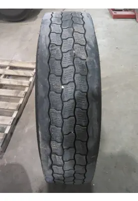 BRIDGESTONE 11R22.5 TIRE