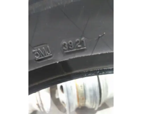 BRIDGESTONE 11R22.5 TIRE