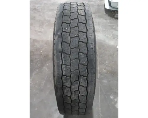 BRIDGESTONE 11R22.5 TIRE