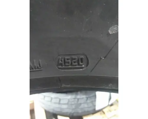 BRIDGESTONE 11R22.5 TIRE