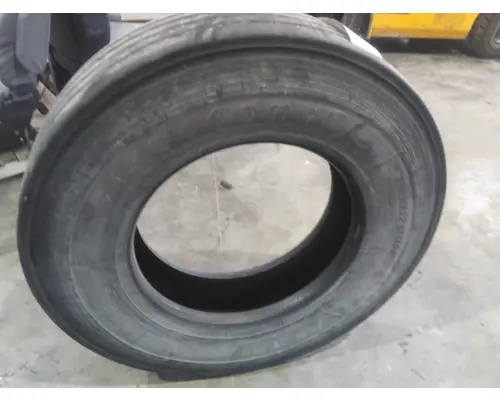 BRIDGESTONE 11R22.5 TIRE