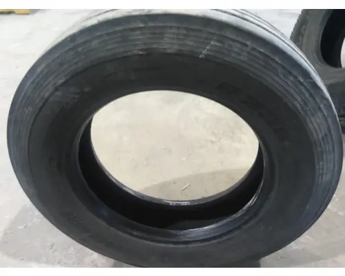 BRIDGESTONE 225/70R19.5 TIRE