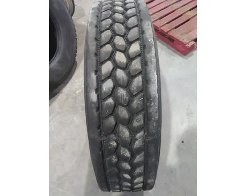 BRIDGESTONE 275/80R22.5 TIRE