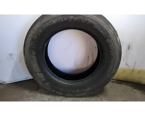 BRIDGESTONE 285/75R24.5 TIRE