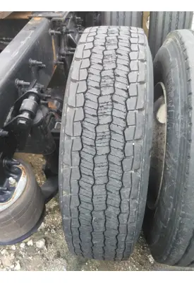 BRIDGESTONE 295/60R22.5 TIRE