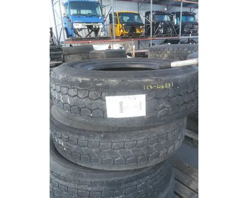 BRIDGESTONE 295/75R22.5 TIRE