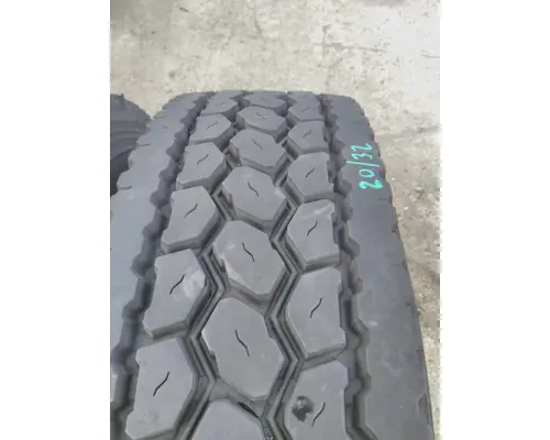 BRIDGESTONE 295/75R22.5 TIRE