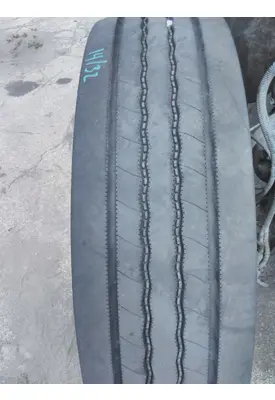 BRIDGESTONE 295/75R22.5 TIRE