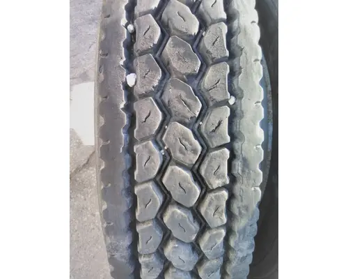 BRIDGESTONE 295/75R22.5 TIRE