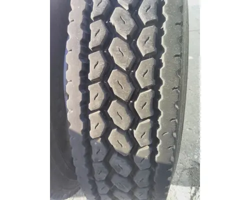 BRIDGESTONE 295/75R22.5 TIRE