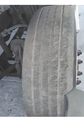 BRIDGESTONE 295/75R22.5 TIRE