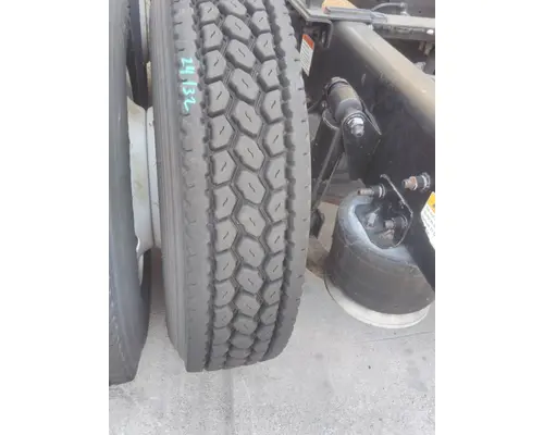 BRIDGESTONE 295/75R22.5 TIRE