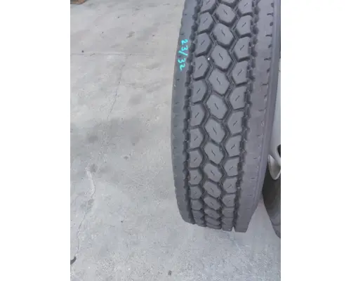 BRIDGESTONE 295/75R22.5 TIRE