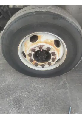 BRIDGESTONE 295/75R22.5 TIRE