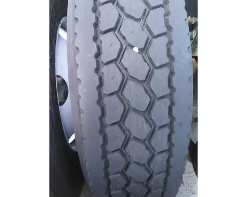BRIDGESTONE 295/75R22.5 TIRE