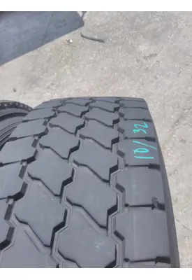 BRIDGESTONE 295/75R22.5 TIRE