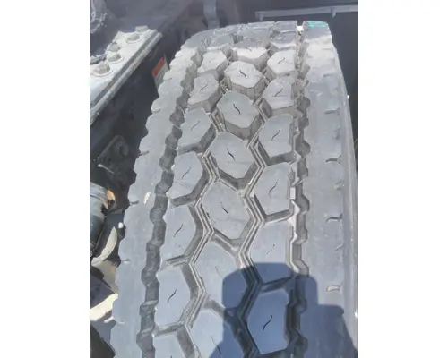 BRIDGESTONE 295/75R22.5 TIRE