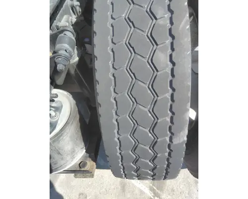 BRIDGESTONE 295/75R22.5 TIRE
