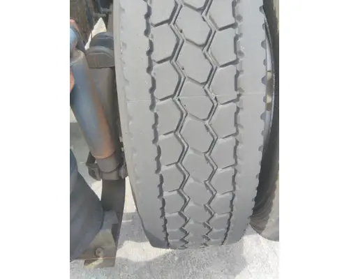BRIDGESTONE 295/75R22.5 TIRE