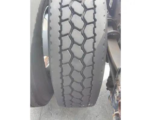BRIDGESTONE 295/75R22.5 TIRE