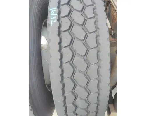 BRIDGESTONE 295/75R22.5 TIRE