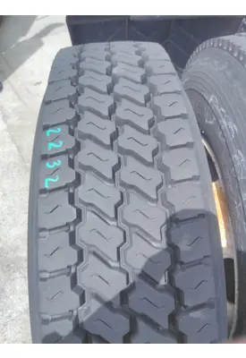 BRIDGESTONE 295/75R22.5 TIRE