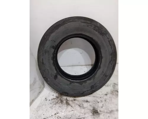 BRIDGESTONE 295/75R22.5 TIRE