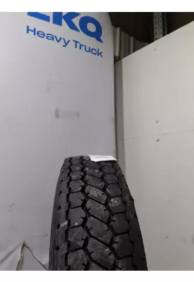 BRIDGESTONE 295/75R22.5 TIRE