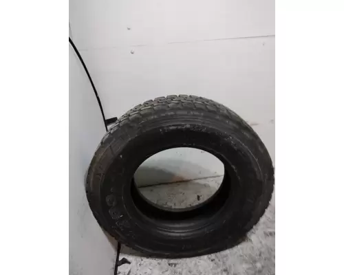 BRIDGESTONE 295/75R22.5 TIRE