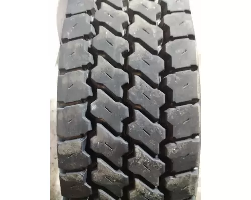BRIDGESTONE 295/75R22.5 TIRE