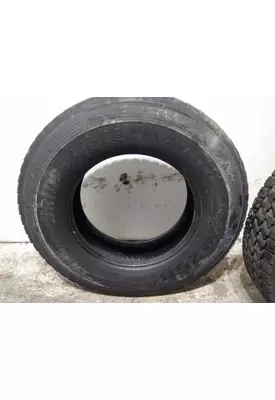 BRIDGESTONE 295/75R22.5 TIRE