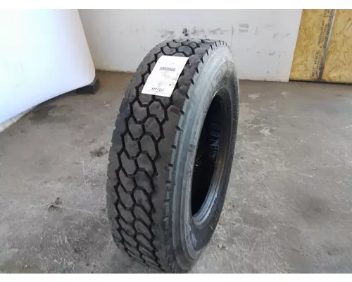 BRIDGESTONE 295/75R22.5 TIRE