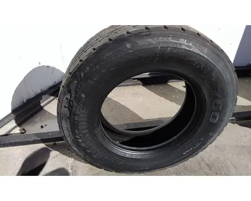 BRIDGESTONE 295/75R22.5 TIRE