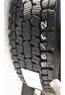 BRIDGESTONE 295/75R22.5 TIRE