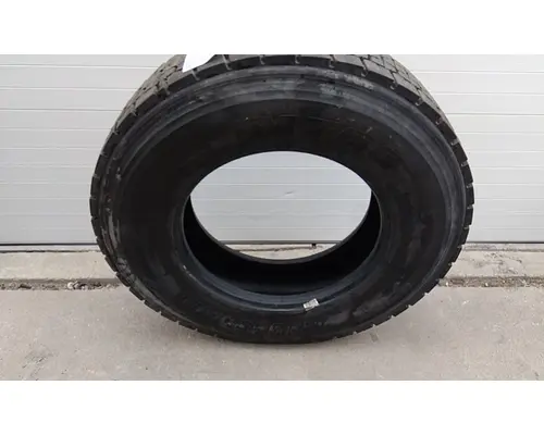 BRIDGESTONE 295/75R22.5 TIRE