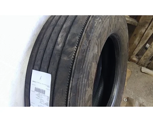 BRIDGESTONE 295/75R22.5 TIRE