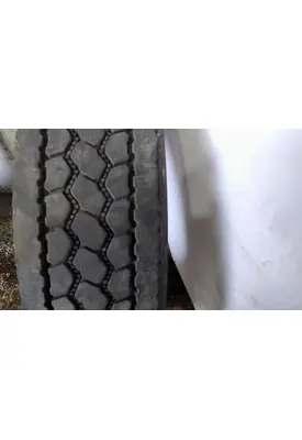 BRIDGESTONE 295/75R22.5 TIRE