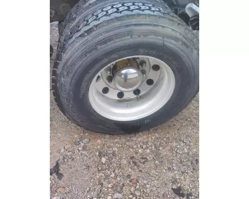 BRIDGESTONE 295/75R22.5 TIRE