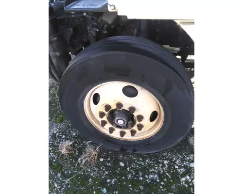 BRIDGESTONE 295/75R22.5 TIRE