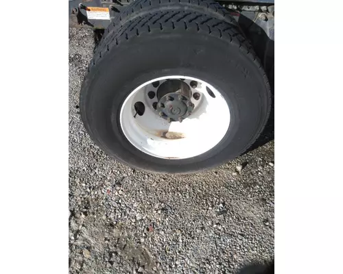 BRIDGESTONE 295/75R22.5 TIRE