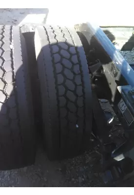 BRIDGESTONE 295/75R22.5 TIRE