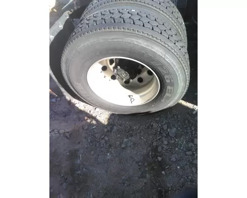 BRIDGESTONE 295/75R22.5 TIRE