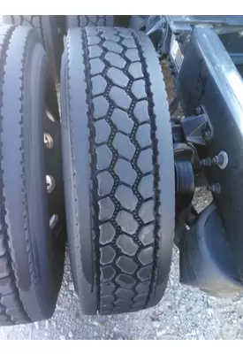 BRIDGESTONE 295/75R22.5 TIRE