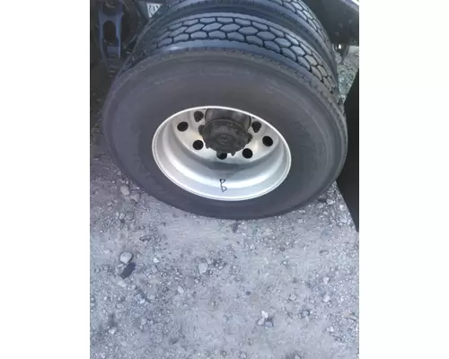BRIDGESTONE 295/75R22.5 TIRE