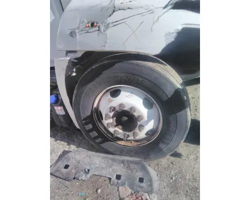 BRIDGESTONE 295/75R22.5 TIRE